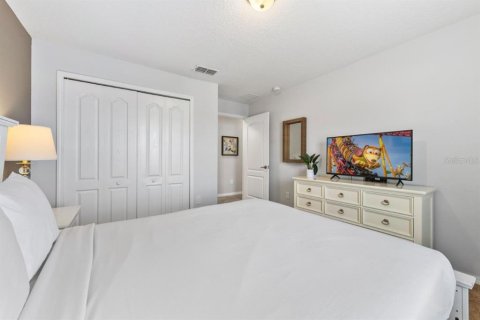 Touwnhouse à vendre à Kissimmee, Floride: 4 chambres, 176.7 m2 № 2102653 - photo 25