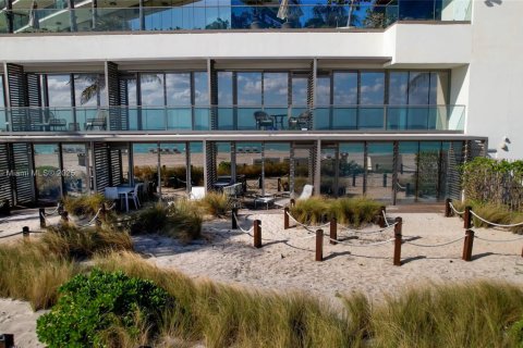 Copropriété à louer à Sunny Isles Beach, Floride: 2 chambres, 102.84 m2 № 1966838 - photo 26