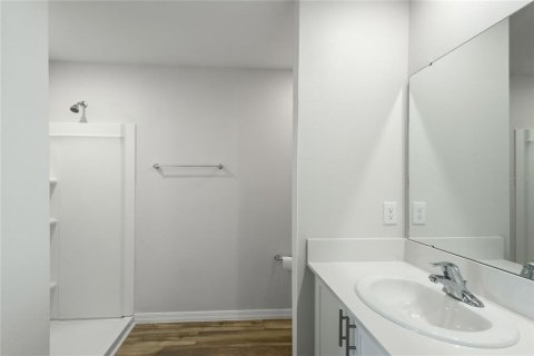 Touwnhouse à louer à Haines City, Floride: 3 chambres, 161.09 m2 № 2433640 - photo 10