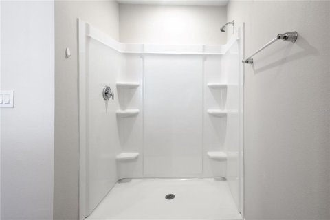 Touwnhouse à louer à Haines City, Floride: 3 chambres, 161.09 m2 № 2433640 - photo 12
