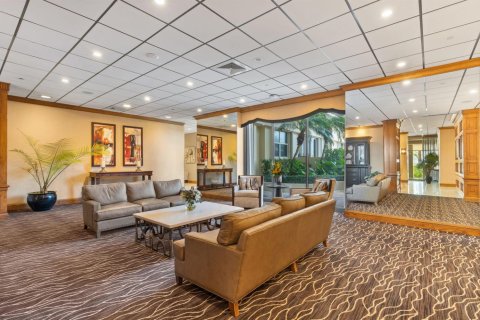 Condominio en venta en Pompano Beach, Florida, 1 dormitorio, 82.68 m2 № 2188444 - foto 11