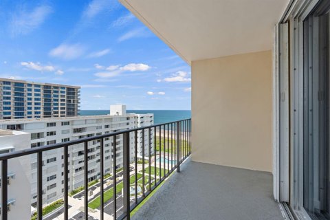 Condominio en venta en Pompano Beach, Florida, 1 dormitorio, 82.68 m2 № 2188444 - foto 15