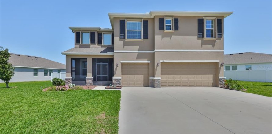 House in Riverview, Florida 5 bedrooms, 382.01 sq.m. № 1723428