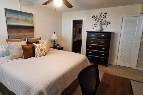 Condominio en venta en Fort Lauderdale, Florida, 2 dormitorios, 107.77 m2 № 1809152 - foto 23