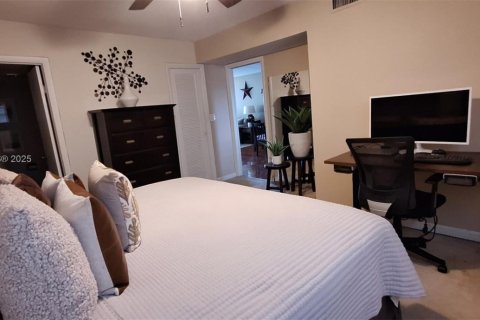 Condominio en venta en Fort Lauderdale, Florida, 2 dormitorios, 107.77 m2 № 1809152 - foto 24