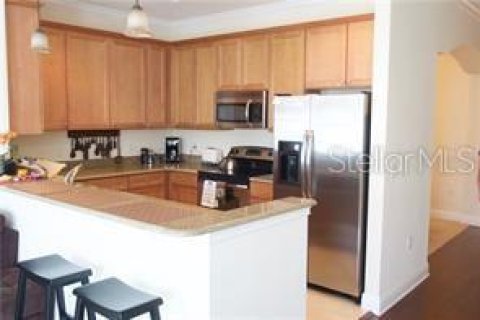 Copropriété à vendre à Belle Isle, Floride: 3 chambres, 159.88 m2 № 1757648 - photo 4