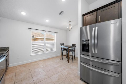 House in Hudson, Florida 4 bedrooms, 169.08 sq.m. № 1910347 - photo 12