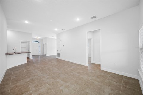 House in Hudson, Florida 4 bedrooms, 169.08 sq.m. № 1910347 - photo 21