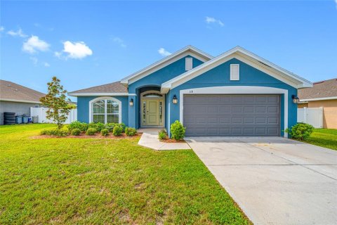 House in Hudson, Florida 4 bedrooms, 169.08 sq.m. № 1910347 - photo 1