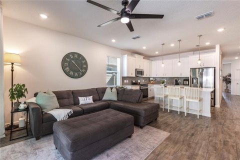 Casa en venta en Mount Dora, Florida, 4 dormitorios, 165.27 m2 № 1905887 - foto 18