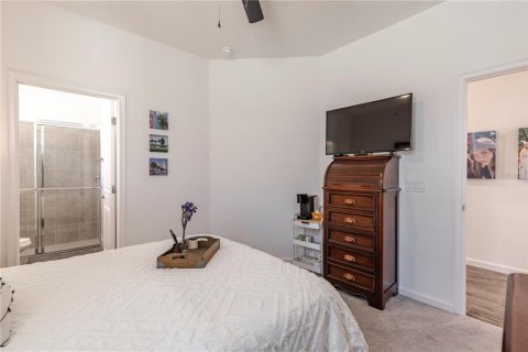 Casa en venta en Mount Dora, Florida, 4 dormitorios, 165.27 m2 № 1905887 - foto 26