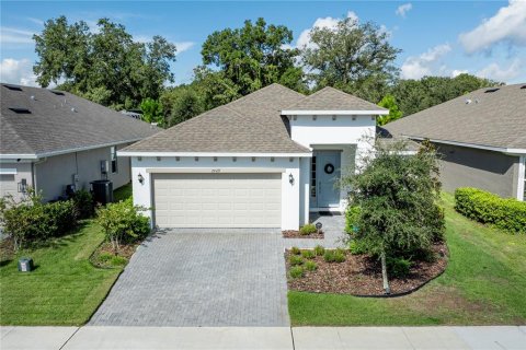 Casa en venta en Mount Dora, Florida, 4 dormitorios, 165.27 m2 № 1905887 - foto 1