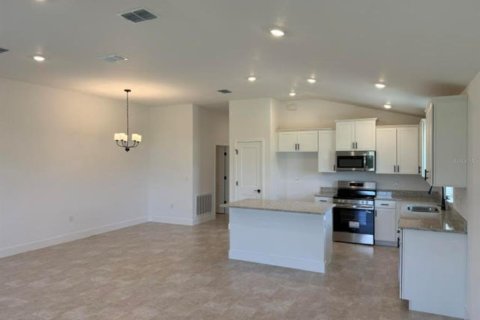 Villa ou maison à vendre à Ocala, Floride: 3 chambres, 159.79 m2 № 2138042 - photo 10