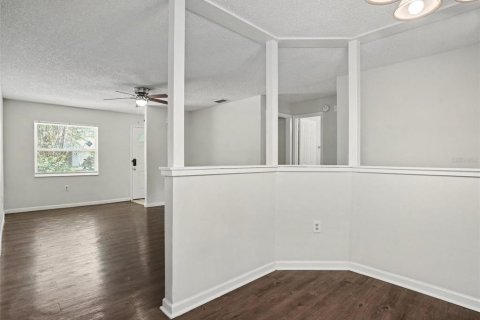Casa en venta en Winter Haven, Florida, 3 dormitorios, 130.62 m2 № 2156619 - foto 12