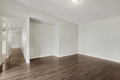 Casa en venta en Winter Haven, Florida, 3 dormitorios, 130.62 m2 № 2156619 - foto 4
