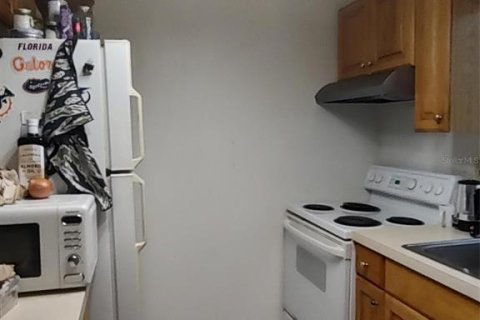 Duplex in Lake Wales, Florida 2 bedrooms, 79.71 sq.m. № 2229087 - photo 5