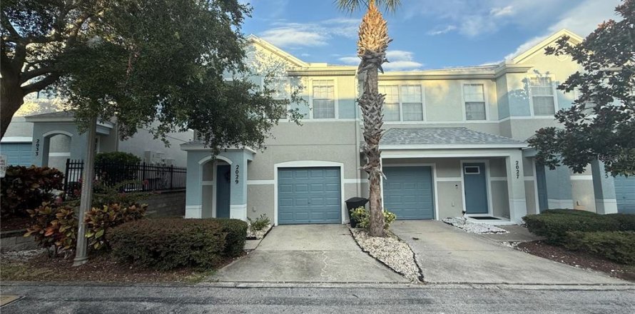 Adosado en Clearwater, Florida 3 dormitorios, 138.98 m2 № 1901312