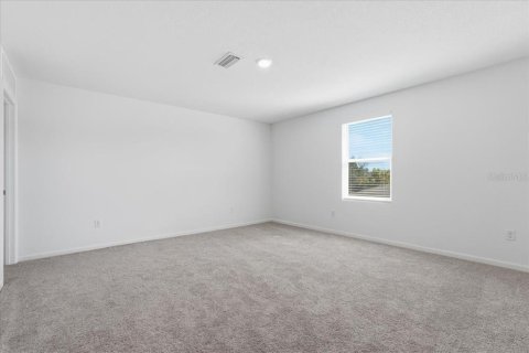 Casa en venta en Zephyrhills, Florida, 5 dormitorios, 253.81 m2 № 2426847 - foto 26