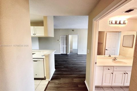 Copropriété à louer à Palm Beach Gardens, Floride: 2 chambres, 90.86 m2 № 2168282 - photo 3