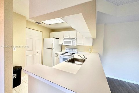 Copropriété à louer à Palm Beach Gardens, Floride: 2 chambres, 90.86 m2 № 2168282 - photo 5