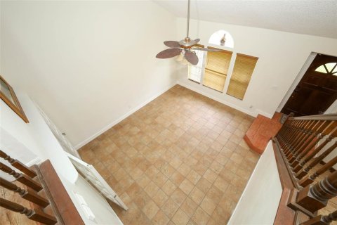 House in Oviedo, Florida 3 bedrooms, 201.6 sq.m. № 2388774 - photo 24