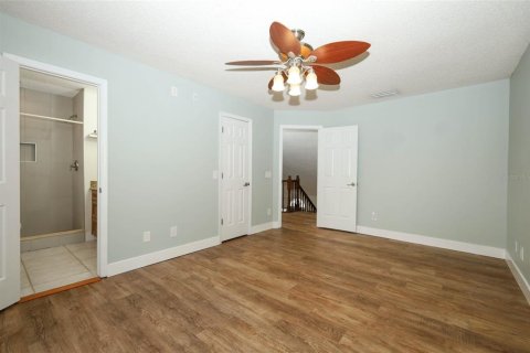 House in Oviedo, Florida 3 bedrooms, 201.6 sq.m. № 2388774 - photo 27