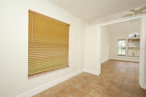 House in Oviedo, Florida 3 bedrooms, 201.6 sq.m. № 2388774 - photo 8
