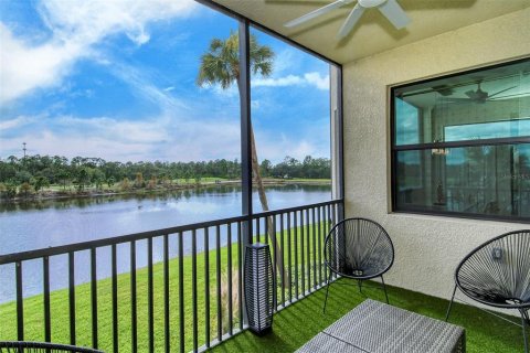 Condominio en alquiler en Bradenton, Florida, 2 dormitorios, 106.09 m2 № 226633 - foto 8