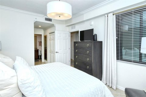 Condominio en alquiler en Bradenton, Florida, 2 dormitorios, 106.09 m2 № 226633 - foto 23