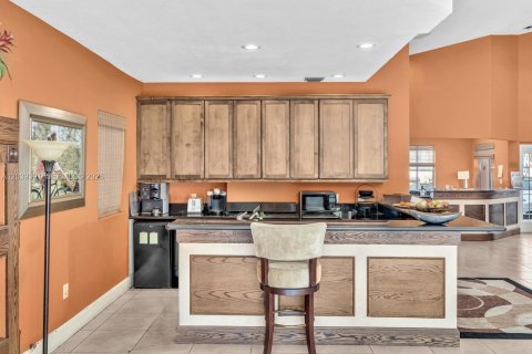Condo in Tamarac, Florida, 1 bedroom  № 2086596 - photo 23