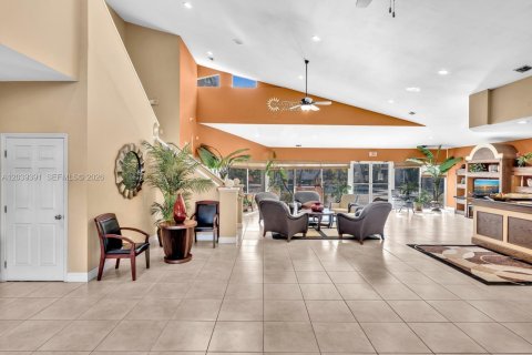 Condo in Tamarac, Florida, 1 bedroom  № 2086596 - photo 19