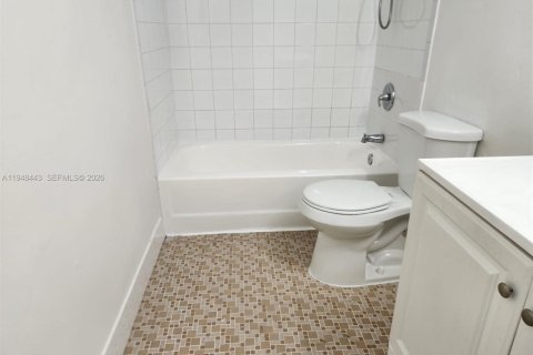 Appartement à louer à Miami, Floride: 2 chambres, 85.47 m2 № 2004401 - photo 9