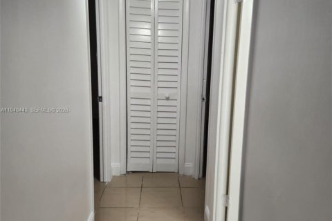 Appartement à louer à Miami, Floride: 2 chambres, 85.47 m2 № 2004401 - photo 19