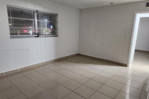 Appartement à louer à Miami, Floride: 2 chambres, 85.47 m2 № 2004401 - photo 13