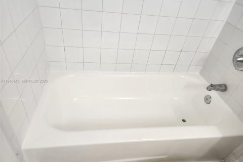 Appartement à Miami, Floride 2 chambres, 85.47 m2 № 2004401