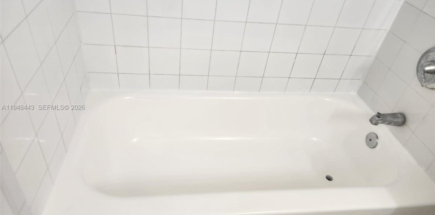 Appartement à Miami, Floride 2 chambres, 85.47 m2 № 2004401