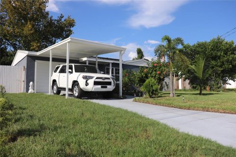 Casa en venta en New Port Richey, Florida, 2 dormitorios, 66.89 m2 № 1830093 - foto 3