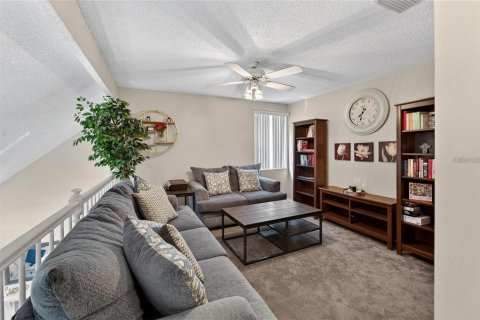 Touwnhouse à louer à Valrico, Floride: 3 chambres, 142.51 m2 № 2399227 - photo 10