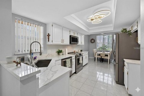 Touwnhouse à louer à Valrico, Floride: 3 chambres, 142.51 m2 № 2399227 - photo 3