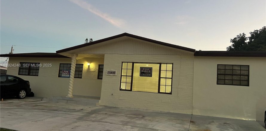 Casa en Miami, Florida 2 dormitorios, 124.12 m2 № 1984387