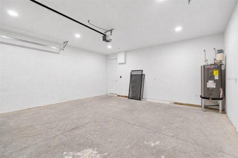 Villa ou maison à vendre à Tampa, Floride: 4 chambres, 290.32 m2 № 2405090 - photo 23