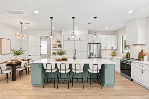Villa ou maison à vendre à Tampa, Floride: 4 chambres, 290.32 m2 № 2405090 - photo 14