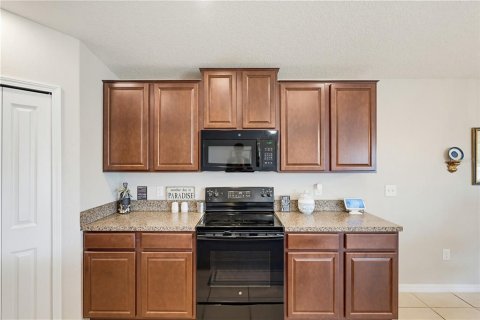 House in Ruskin, Florida 4 bedrooms, 178.19 sq.m. № 2236590 - photo 7