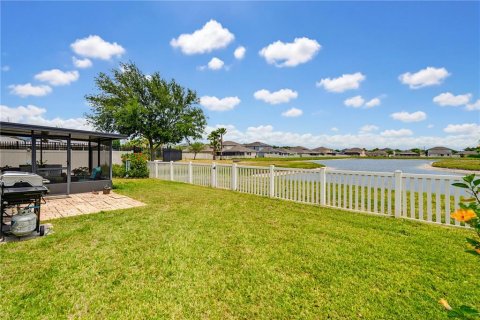 House in Ruskin, Florida 4 bedrooms, 178.19 sq.m. № 2236590 - photo 19