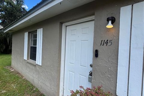 Apartment in Lakeland, Florida 3 bedrooms, 1070.23 sq.m. № 2381138