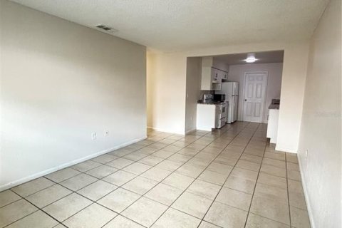 Apartment in Lakeland, Florida 3 bedrooms, 1070.23 sq.m. № 2381138 - photo 4