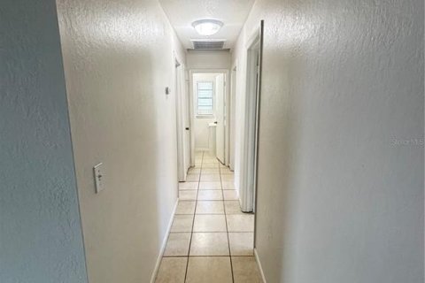 Apartment in Lakeland, Florida 3 bedrooms, 1070.23 sq.m. № 2381138 - photo 8
