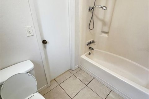 Apartment in Lakeland, Florida 3 bedrooms, 1070.23 sq.m. № 2381138 - photo 16