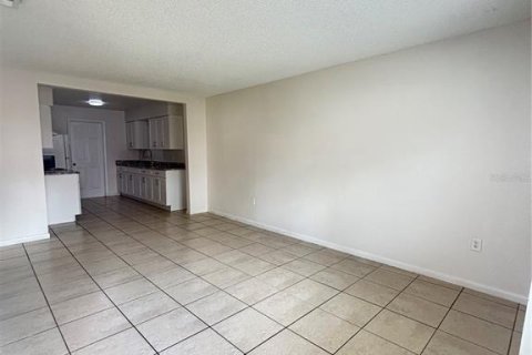 Apartment in Lakeland, Florida 3 bedrooms, 1070.23 sq.m. № 2381138 - photo 2