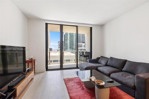 Condo in Miami, Florida, 2 bedrooms № 2009034 - photo 7